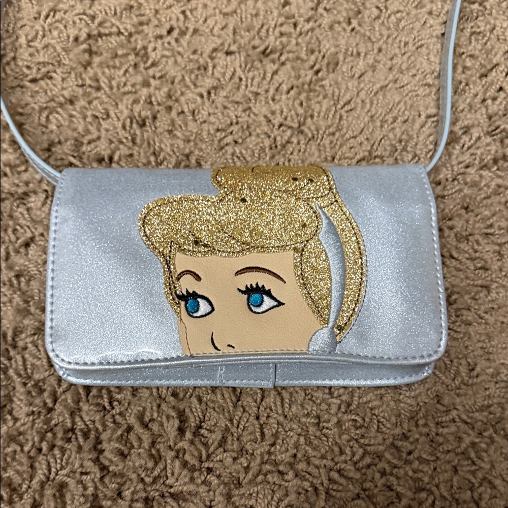 Danielle Nicole Phone Holder Silver Clutch with Gold Glitter